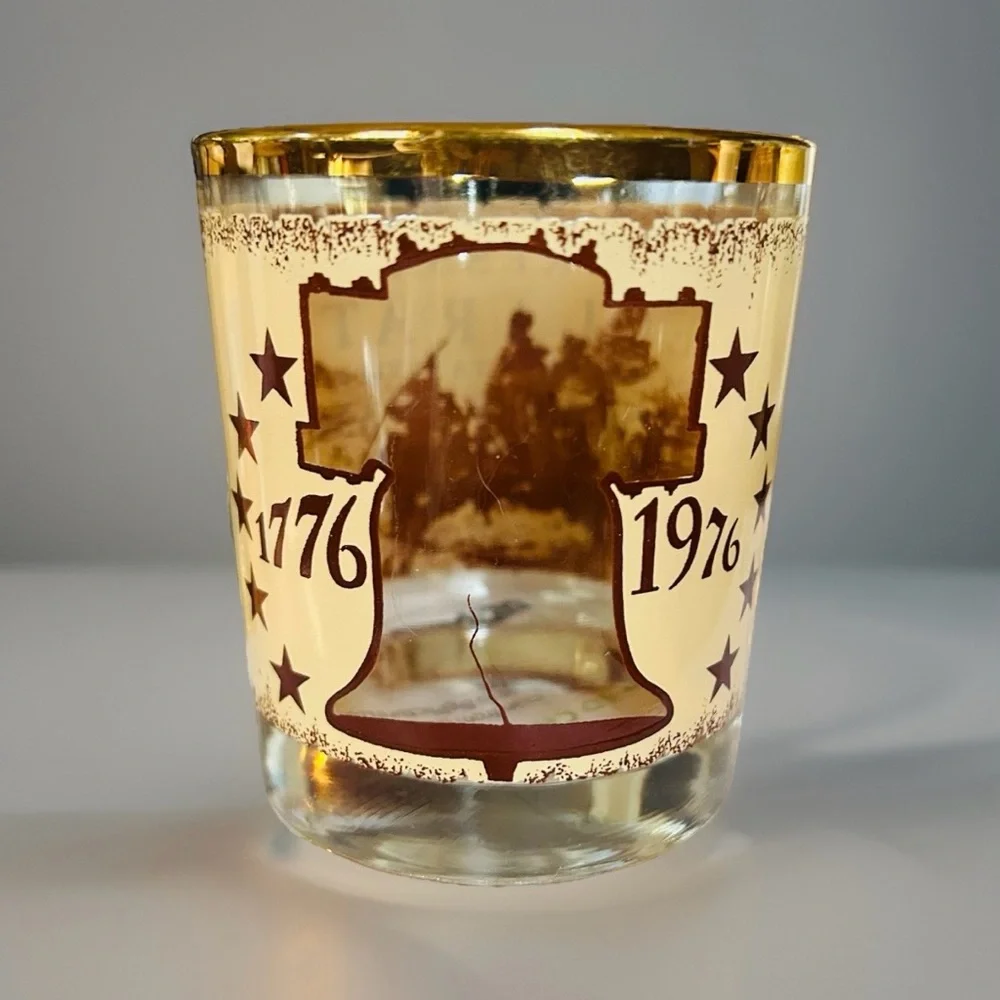 Vintage MCM Bicentennial Rock Glasses Barware Gold Patriotic Declaration Set 4